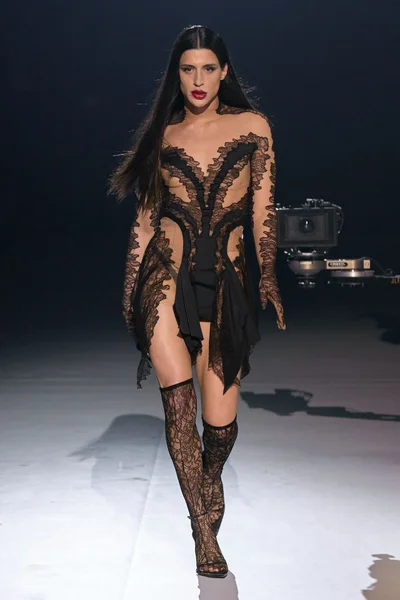 Look 6
